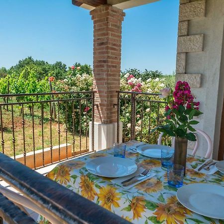 Apartment Karmen Пореч Екстериор снимка