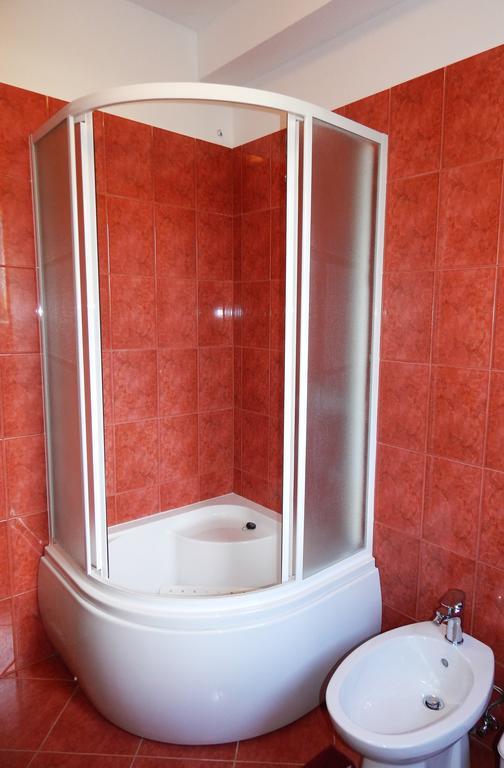 Apartment Karmen Пореч Екстериор снимка
